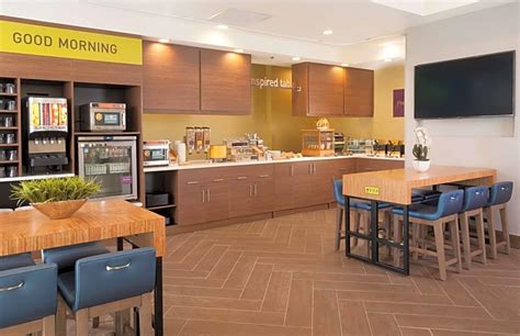 Home2 Suites By Hilton Atlanta Perimeter Center .